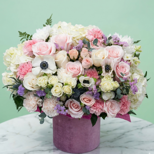 Loli - premium pink and white flower box same-day delivery Los Angeles