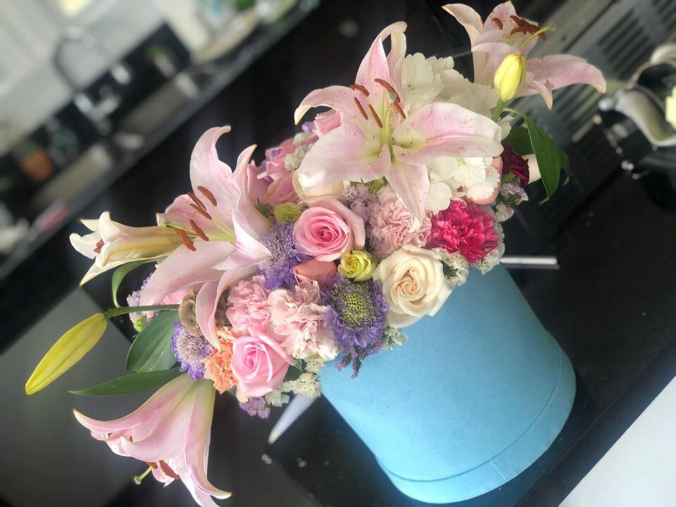Lilies retrospective and picking up - Los Angeles Florist - Pink Clover