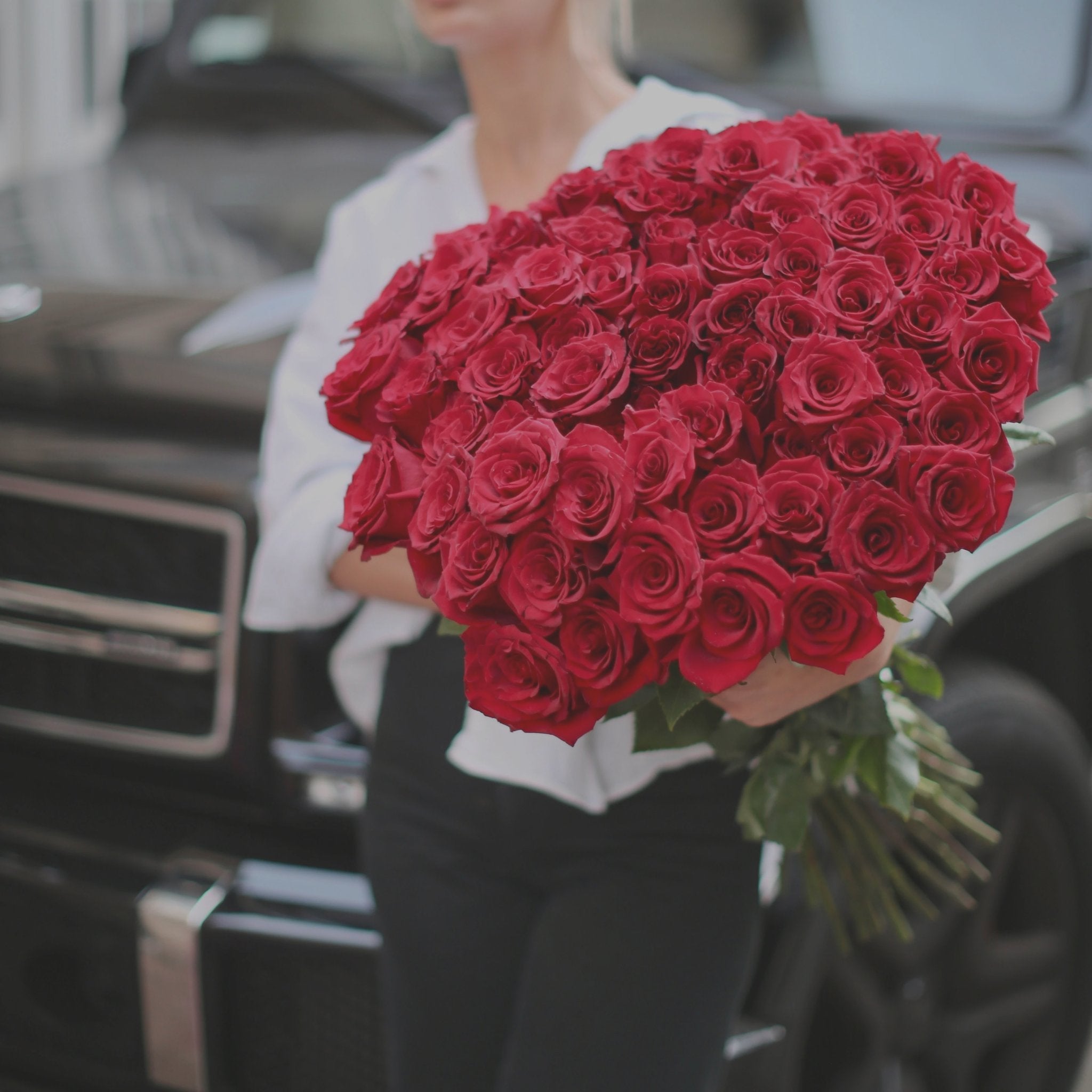 Roses Near Me: Same Day Rose Delivery in Los Angeles | Pink Clover