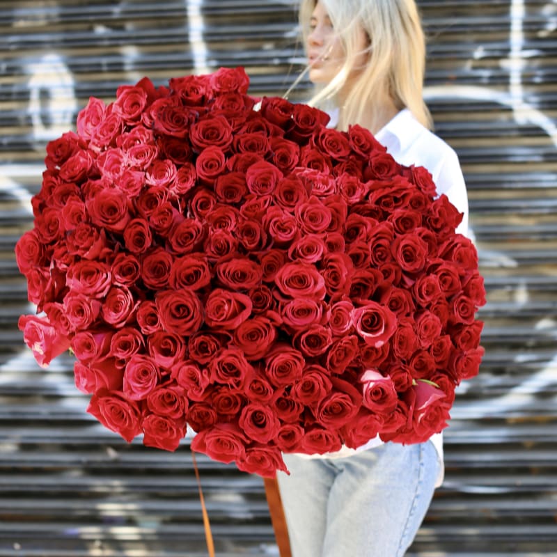 100 Roses - Los Angeles Florist - Pink Clover