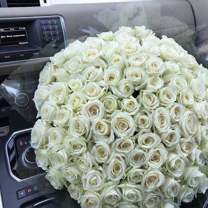 White Roses flower arrangement Pacific Heights San Francisco florist