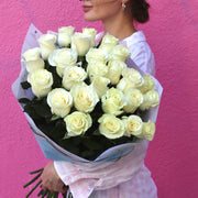 Luxury roses gift delivery Waikiki Honolulu