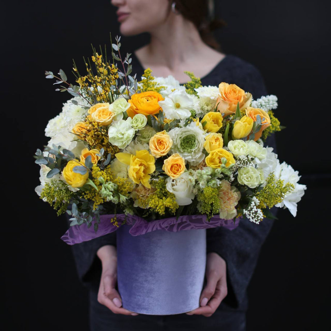 Evangeline - premium fresh flower box same-day delivery Los Angeles