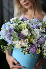 Luxury hydrangeas roses gift delivery Oakland San Francisco