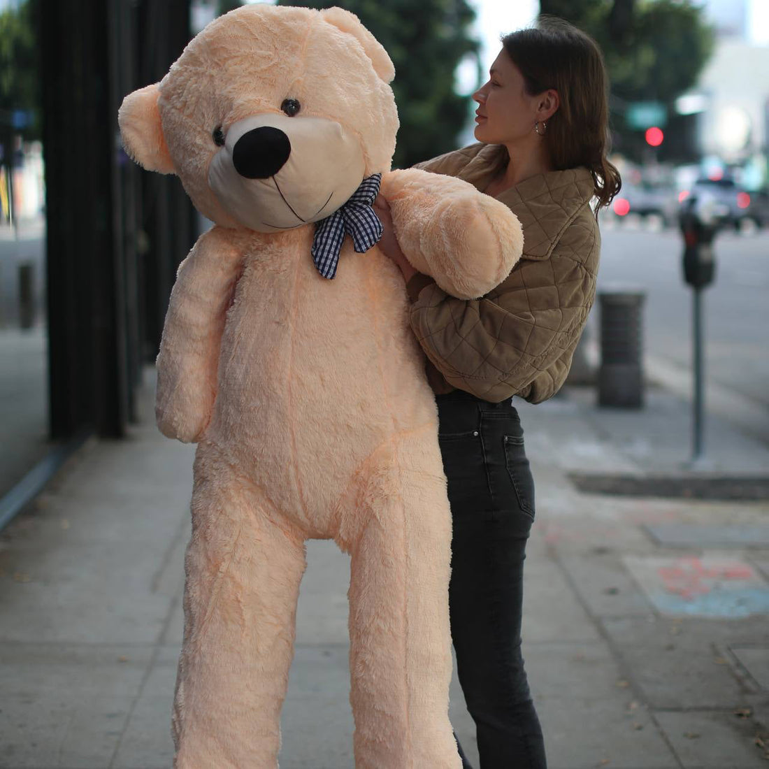 Big Teddy Bear - premium fresh floral arrangement same-day delivery Los Angeles