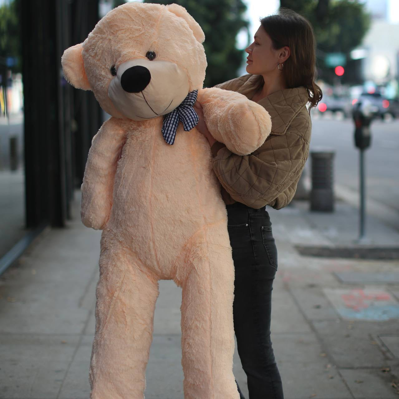 Big Teddy Bear - premium fresh floral arrangement same-day delivery Los Angeles