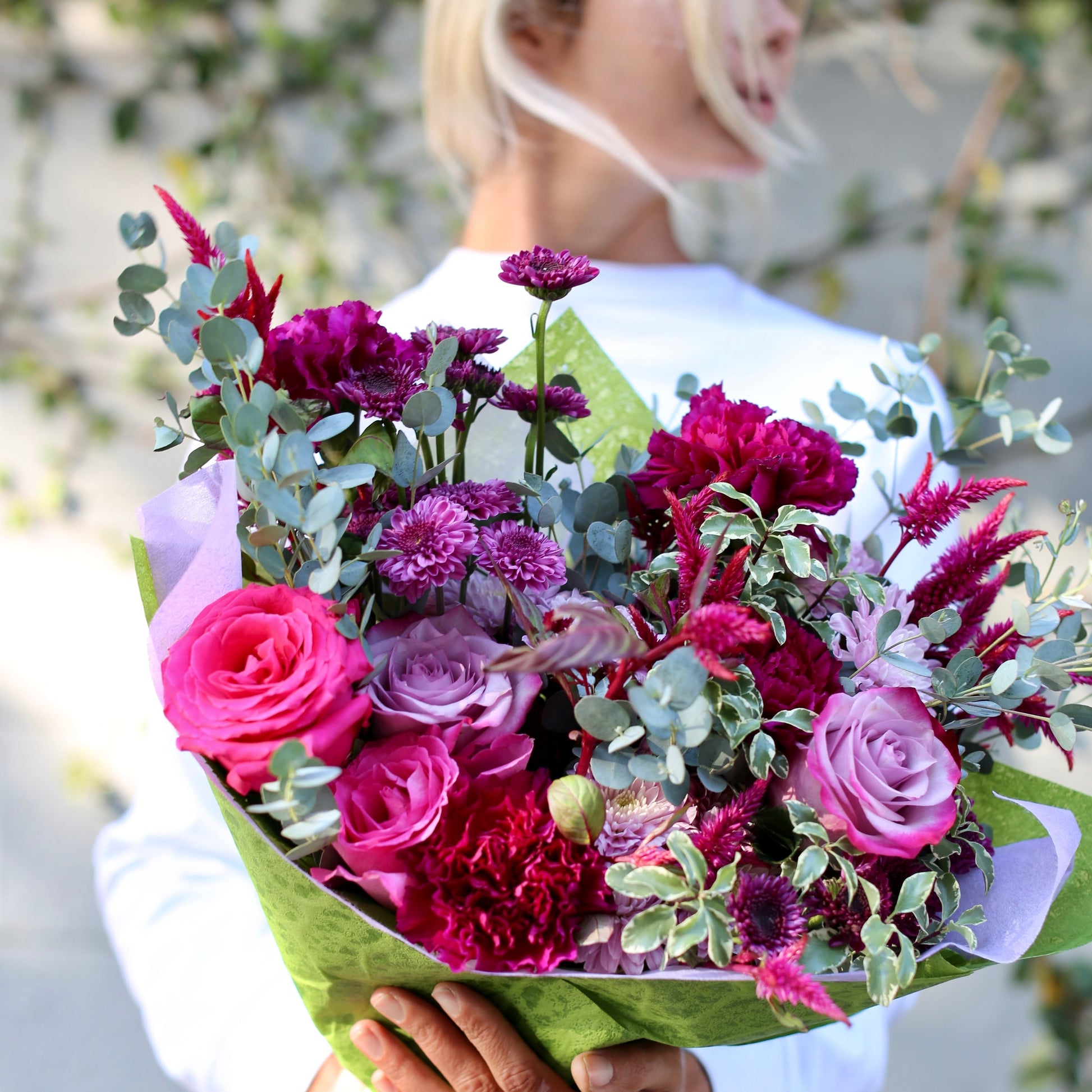Monica roses same-day delivery Honolulu