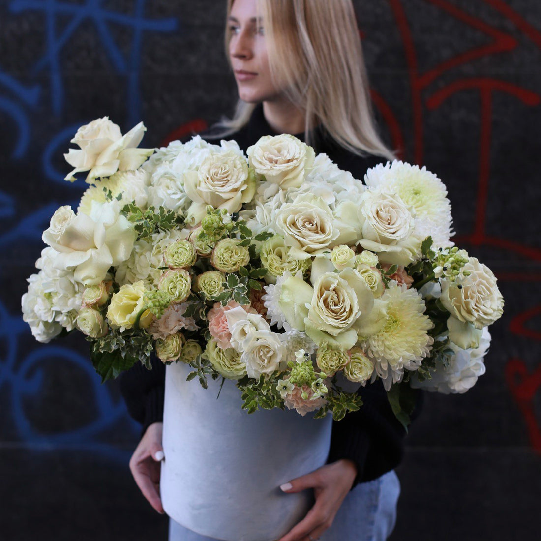 Ficta - premium white and green flower box same-day delivery Los Angeles