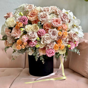 Candy box garden roses spray roses same-day delivery Honolulu