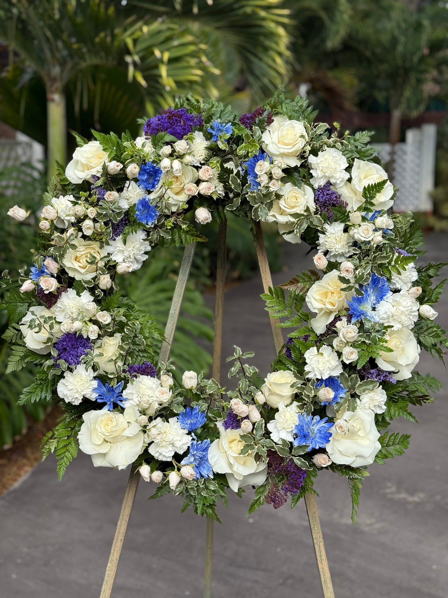 Circle Spray Blue - Honolulu - Ventura County