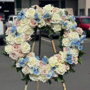Circle Spray - Pure Grace fresh seasonal flowers same-day delivery Honolulu