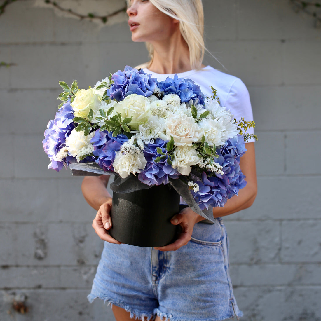 Dora roses hydrangeas same-day delivery San Francisco