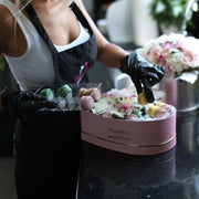 Luxury pink spray roses lavender roses gift delivery Pacific Heights San Francisco