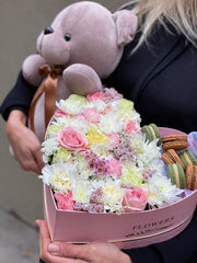 Freya and a Toy flower arrangement Pacific Heights San Francisco florist