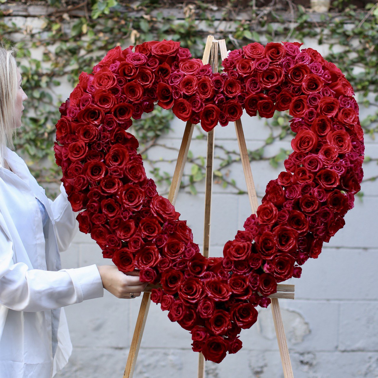 Heart stand Red - Ventura County