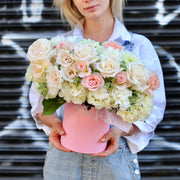 Garden roses flower arrangement Waikiki Honolulu florist