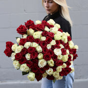 100 Roses flower arrangement Waikiki Honolulu florist