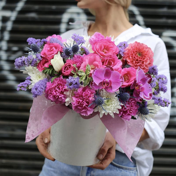 Hollywood - premium pink flower box same-day delivery Los Angeles