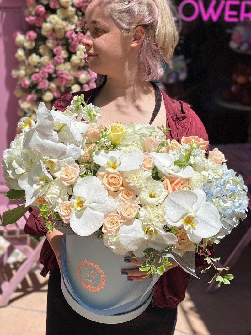 Lorena hydrangeas orchids same-day delivery San Francisco