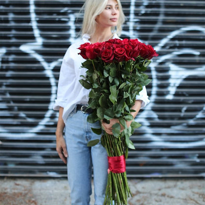 Long-stem Roses - premium red rose same-day delivery Los Angeles