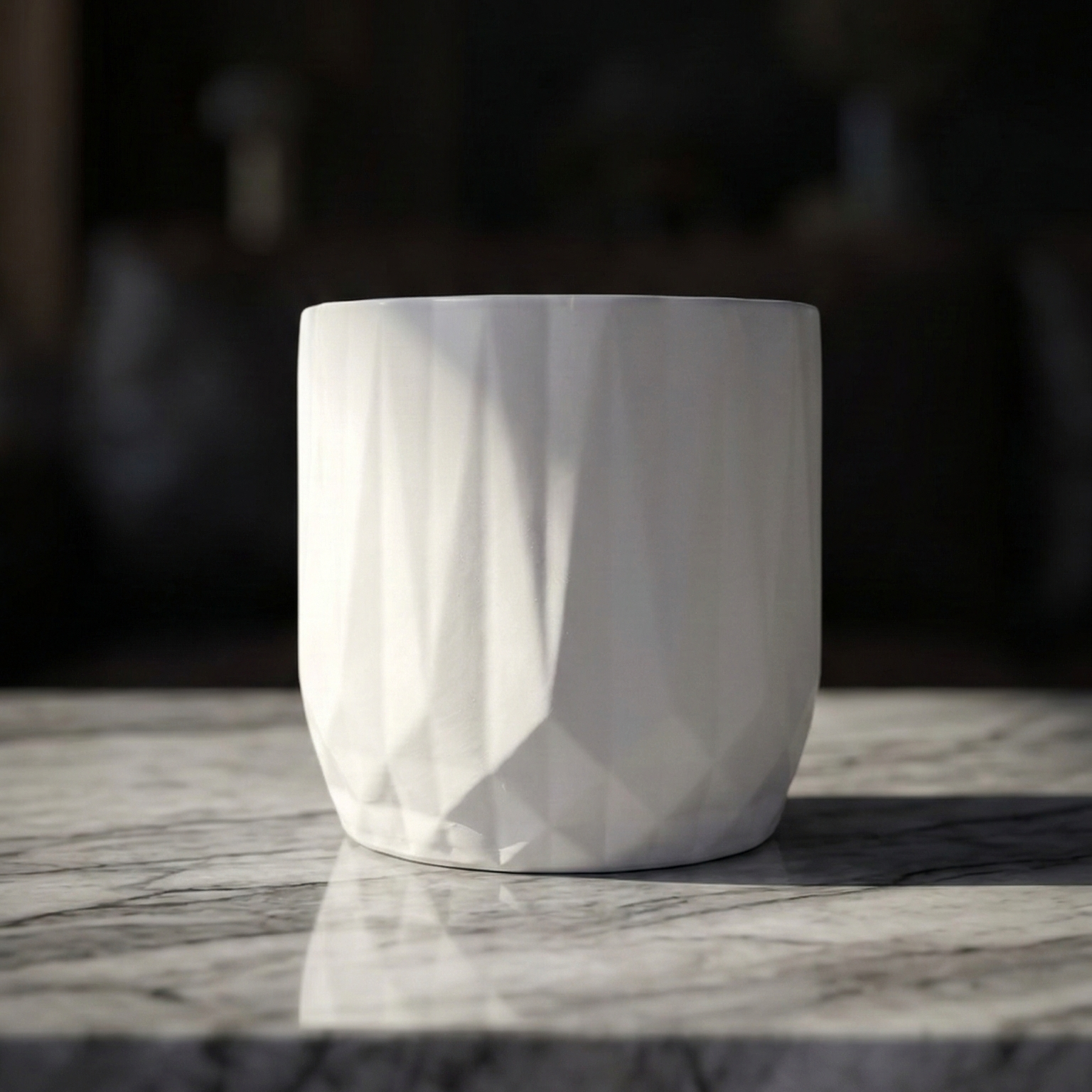 Medium Ceramic Pot - fresh floral arrangement delivery in Los Angeles by Pink Clover