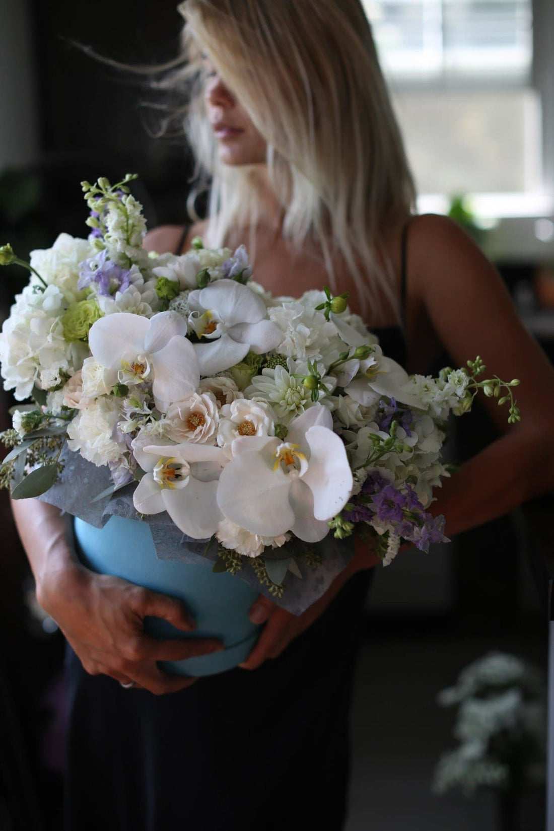 Dale hydrangeas chrysanthemums same-day delivery Honolulu