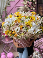 Arleta roses lilies same-day delivery Honolulu