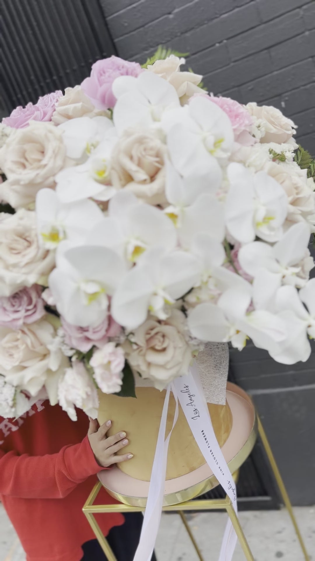 Soft pink and cream floral design in a精致 keepsake box, perfect for birthdays and thoughtful gifts.