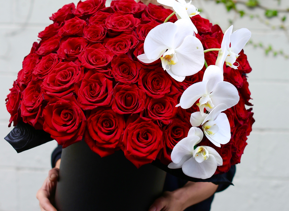 Pink Clover luxury flower arrangement, Ventura flower delivery