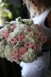 Luxury roses hydrangeas gift delivery Pearl City Honolulu