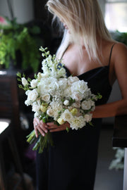 Adele garden roses spray roses same-day delivery Honolulu