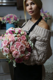 Pretty in Pink flower arrangement Waikiki Honolulu florist