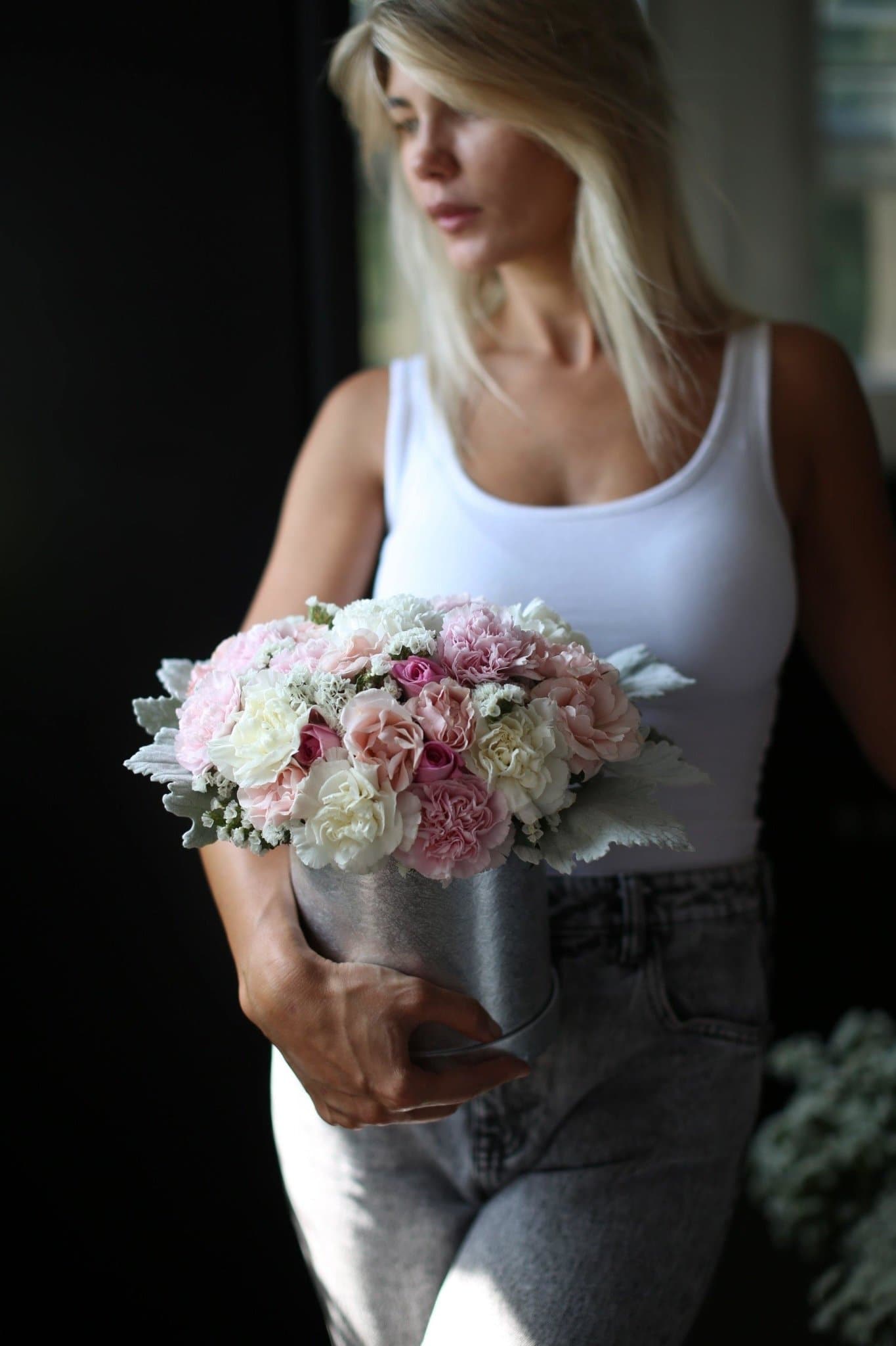 Marie close-up detail - fresh bouquet from Pink Clover LA