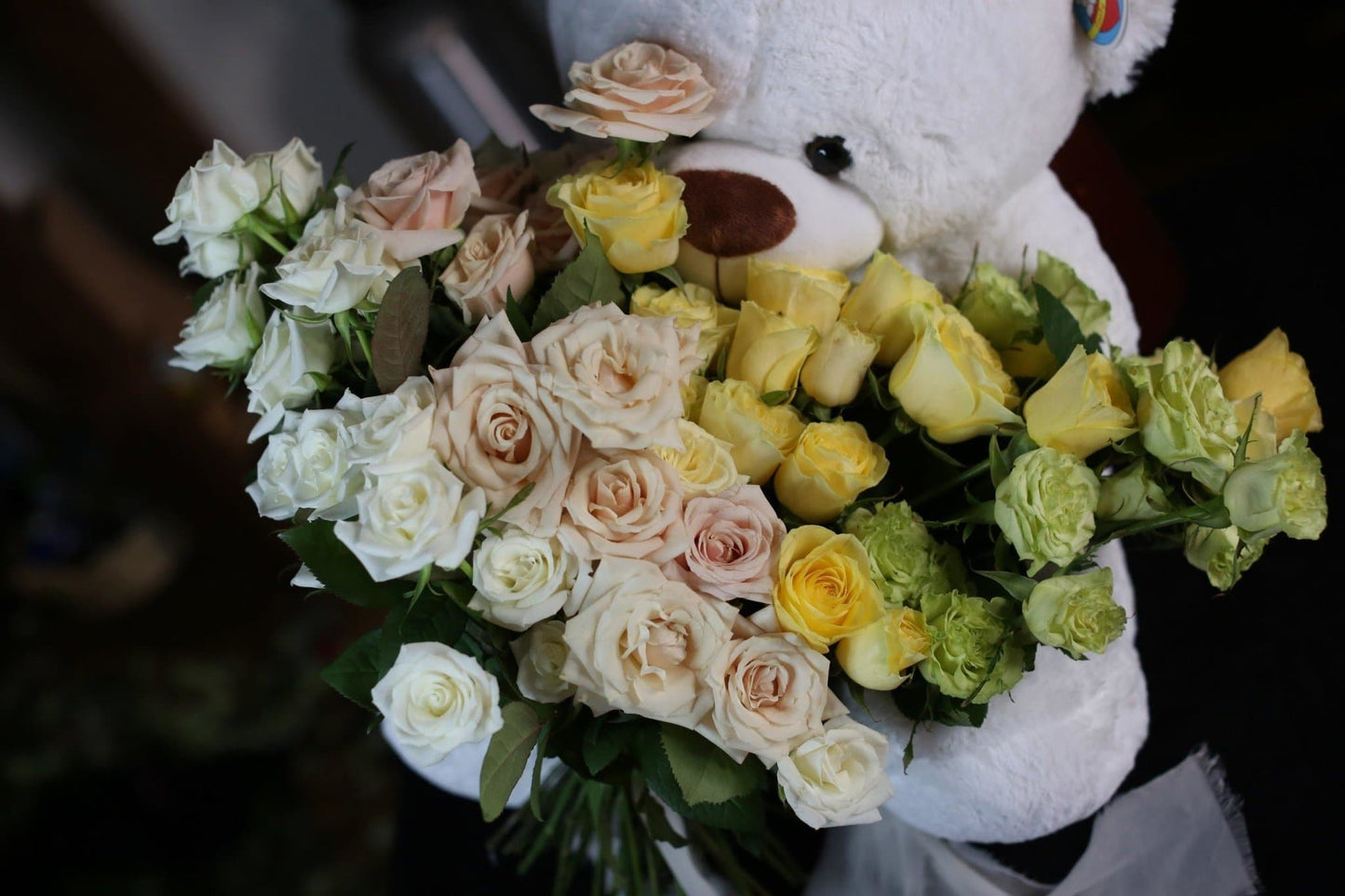 Olivia close-up detail - fresh bouquet from Pink Clover LA